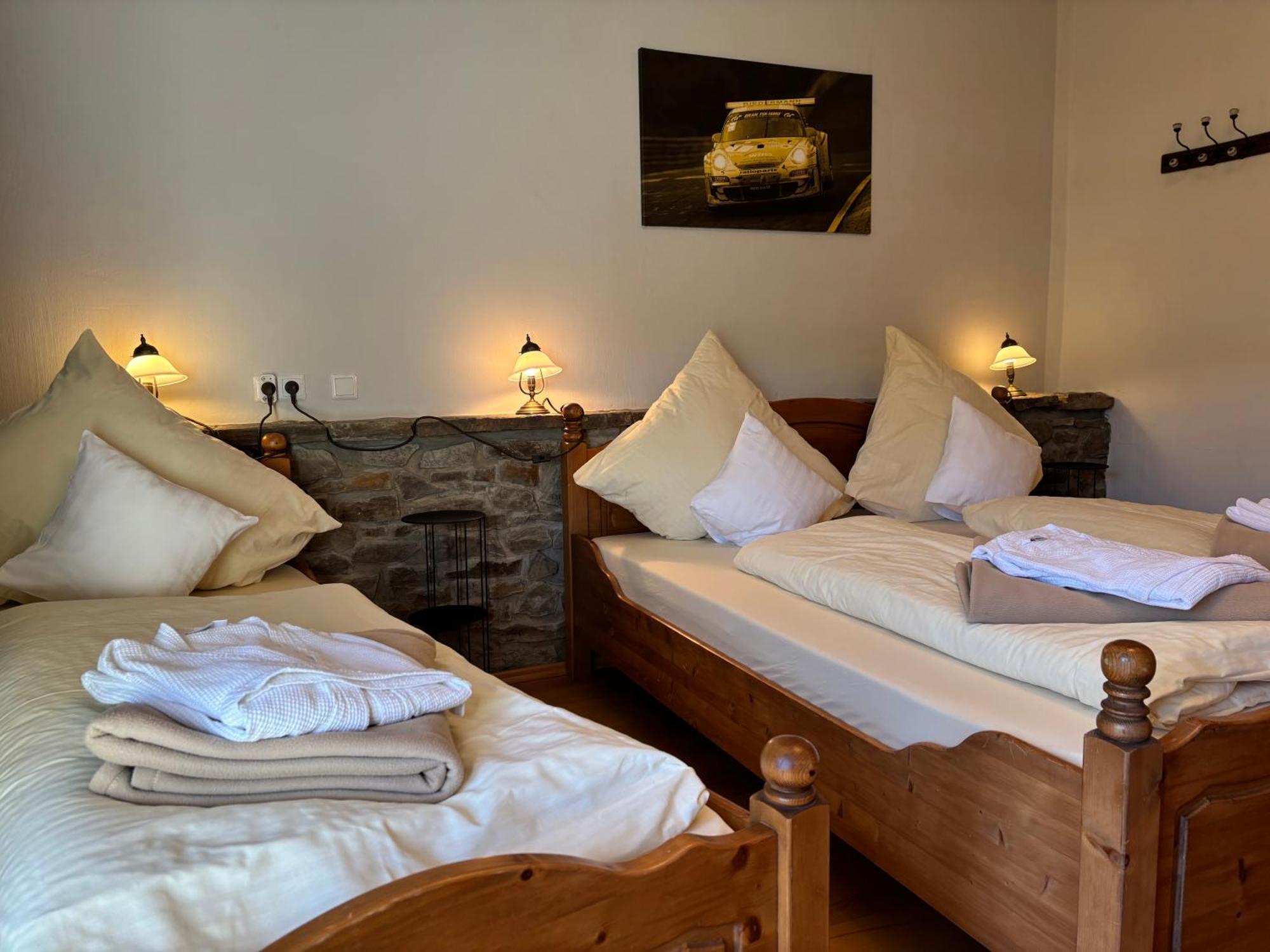 Ferienwohnung Zur Scheune Lind  Dış mekan fotoğraf